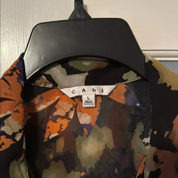 CAbi Graphic Blouse with Notched Collar and 3/4 Cuffed Sleeves - Picture 2 of 6